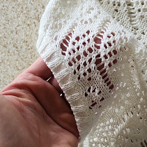 Guess Open Knit Cream Sweater Size M - Picture 4 of 12